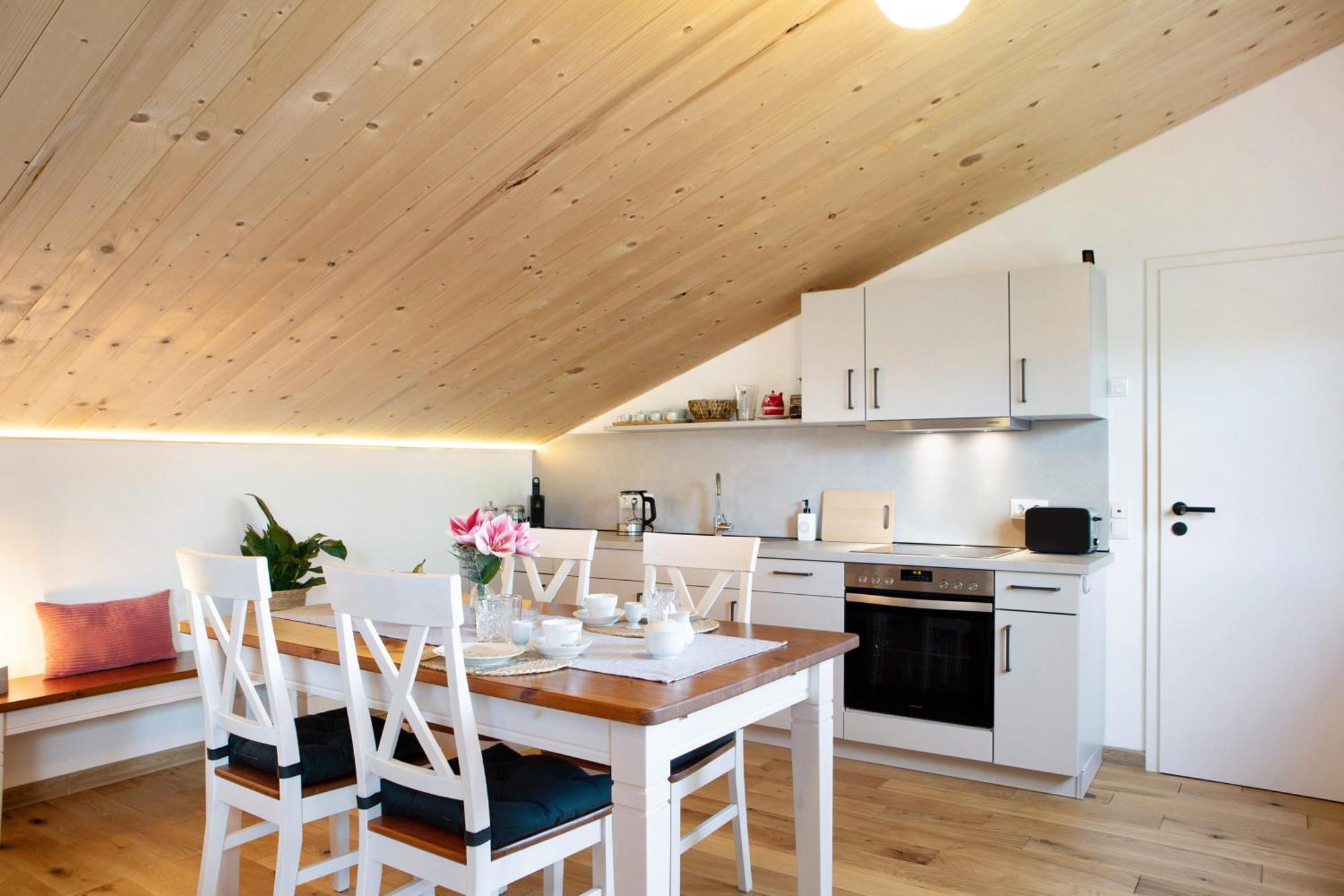 Refugium Aus Vollholz Apartment Schlitz Bagian luar foto